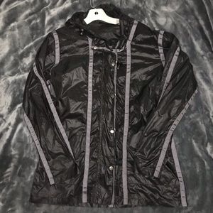 Lightweight windbreaker jacket // hunger games